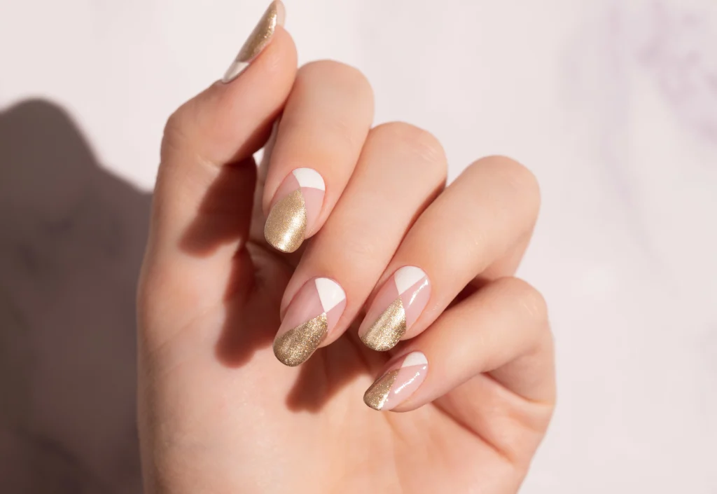 Roses Nails Salon Lulus-Geometric-1